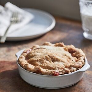 The Rowan Portuguese Stoneware Baking Dish in Ivory-NEW-
